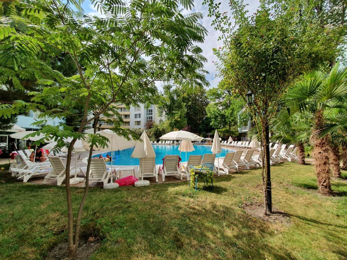 Yassen Holiday Village Pantai Sunny Bagian luar foto