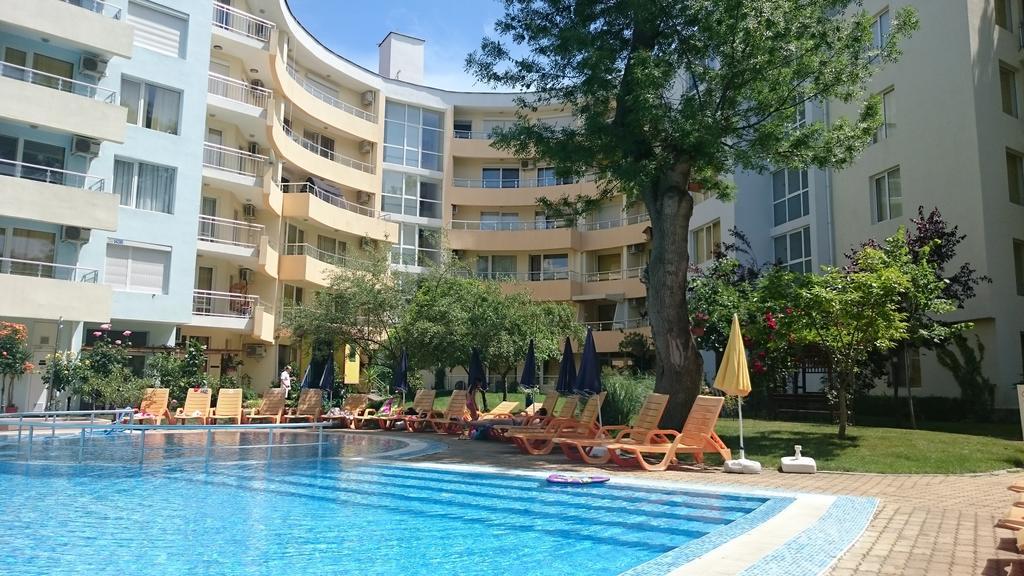 Yassen Holiday Village Pantai Sunny Bagian luar foto