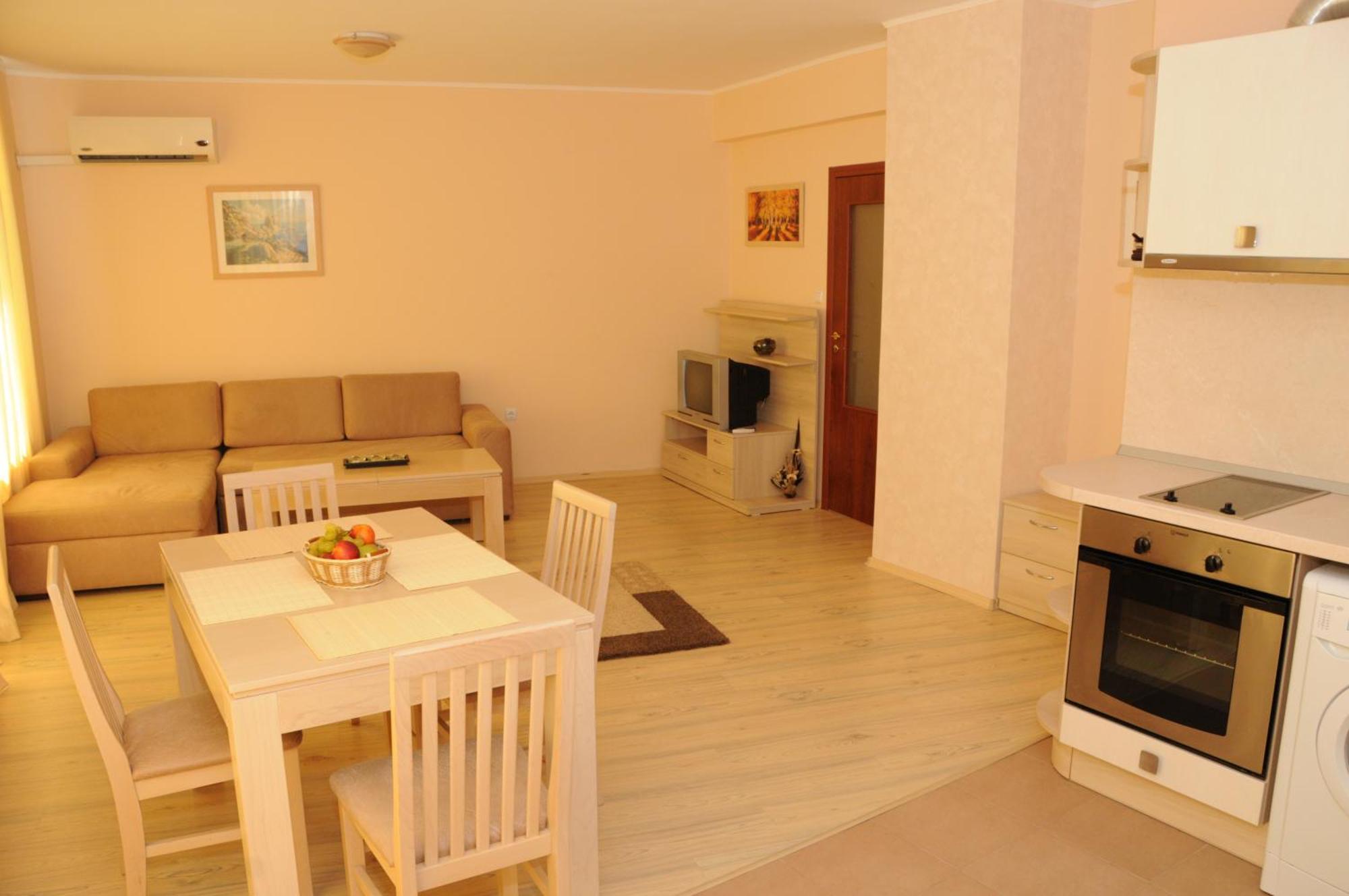 Yassen Holiday Village Pantai Sunny Bagian luar foto