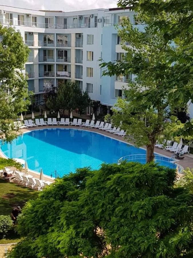 Yassen Holiday Village Pantai Sunny Bagian luar foto